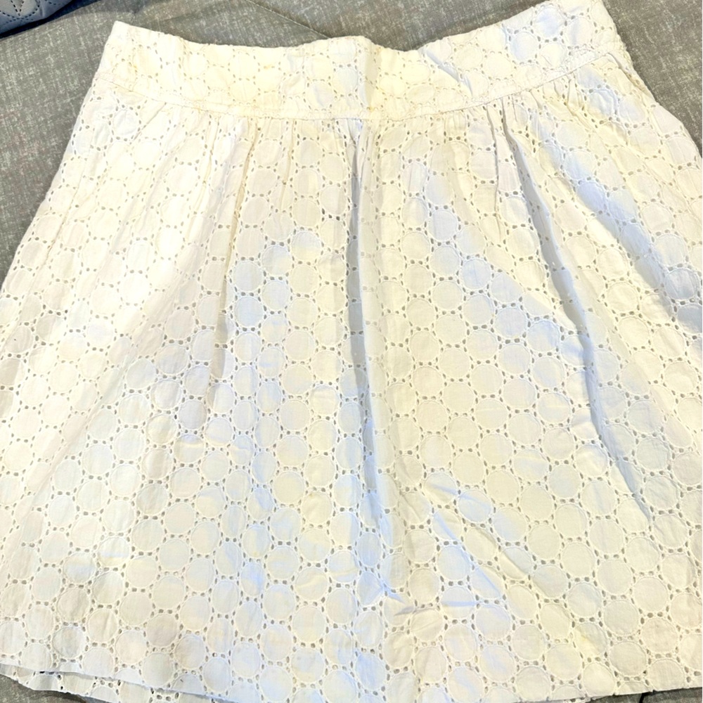White Eyelet Mini Skirt - Size 8 - Never Worn
